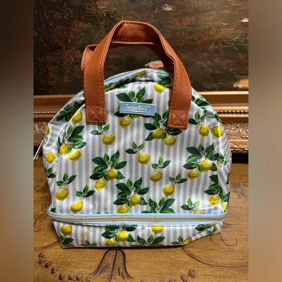 TempaMate Insulated Multi-Compartment Tote Lunch Bag With Lots of Lemon Design - Picture 1 of 12
